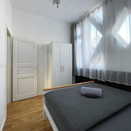 Schwanenburg Apartments Kolonie Rontgental Zewnętrze zdjęcie