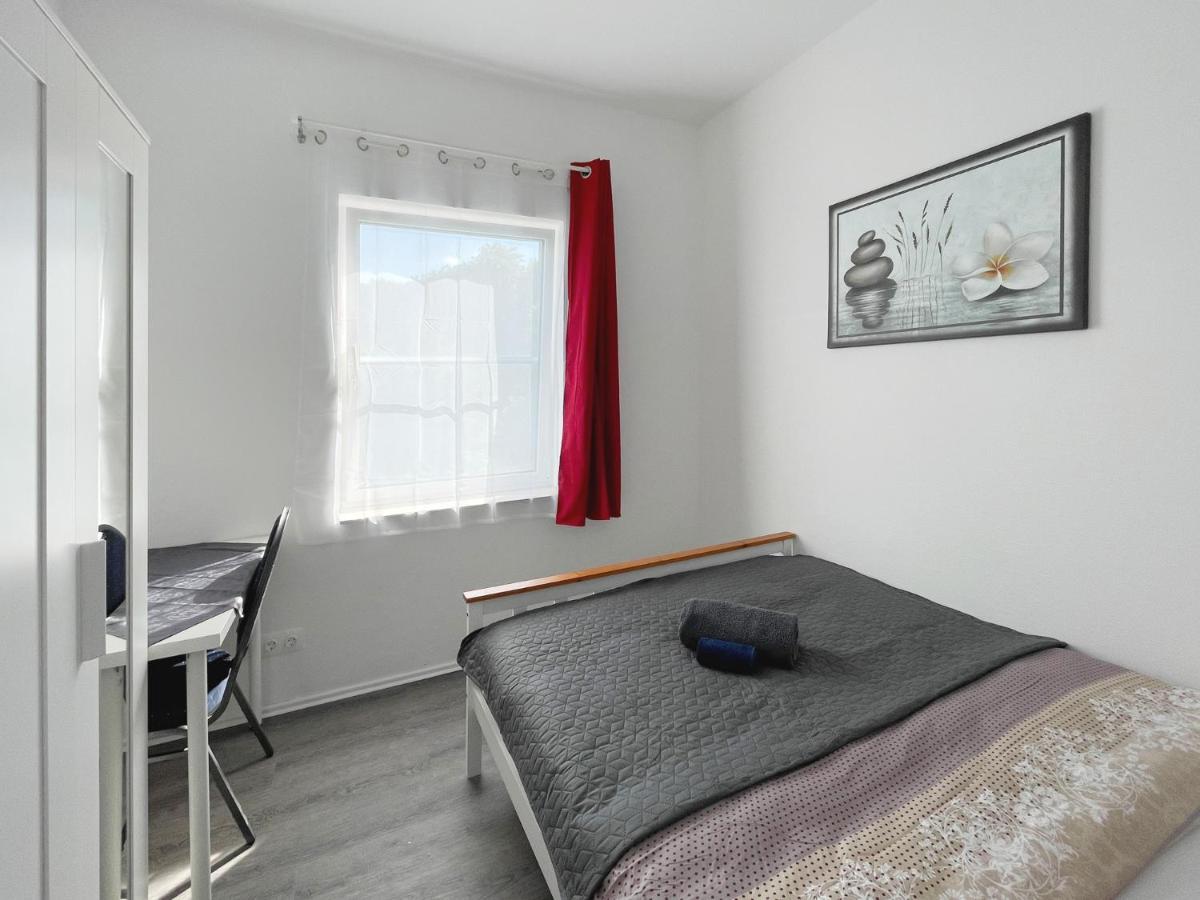 Schwanenburg Apartments Kolonie Rontgental Zewnętrze zdjęcie