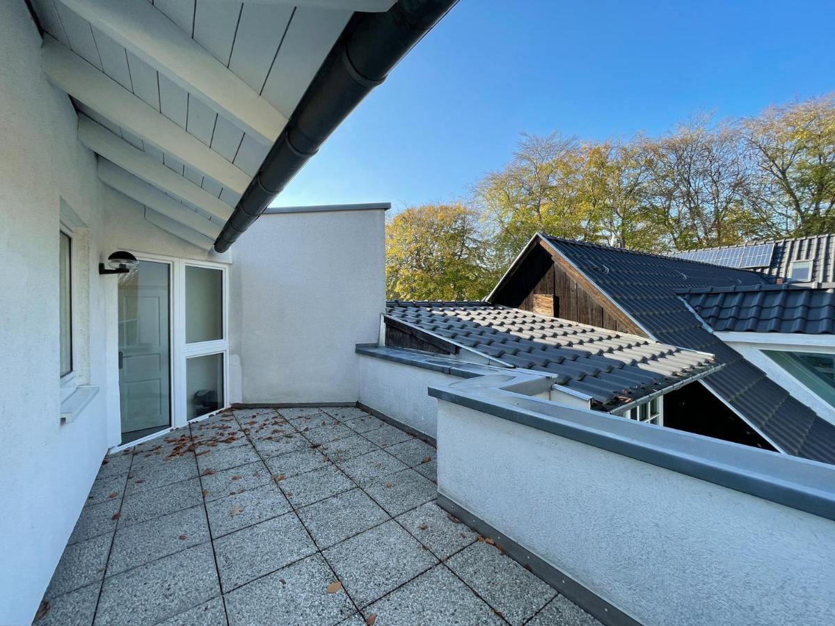 Schwanenburg Apartments Kolonie Rontgental Zewnętrze zdjęcie