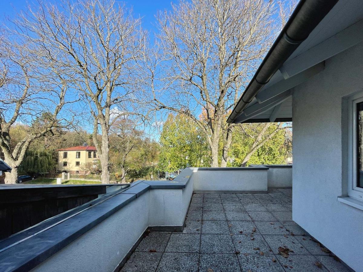Schwanenburg Apartments Kolonie Rontgental Zewnętrze zdjęcie