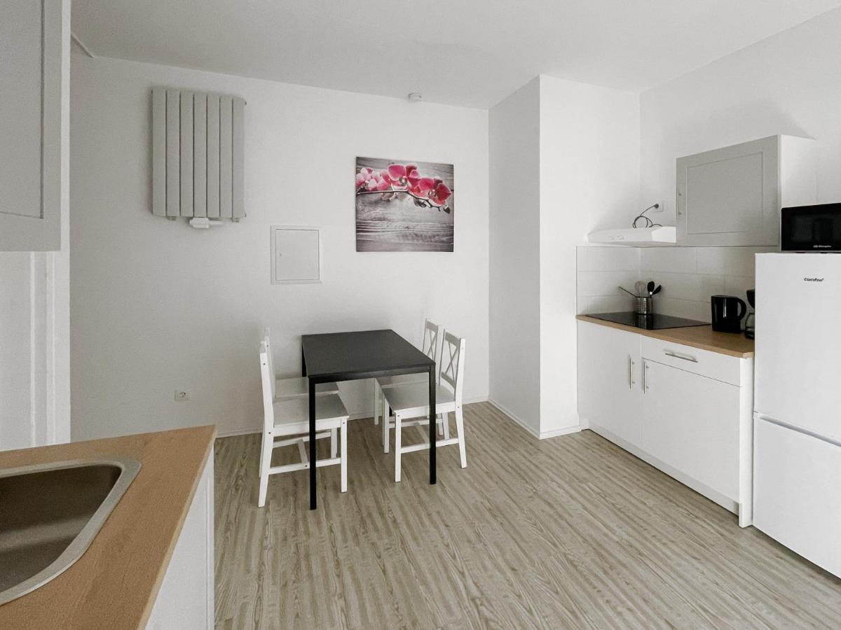 Schwanenburg Apartments Kolonie Rontgental Zewnętrze zdjęcie