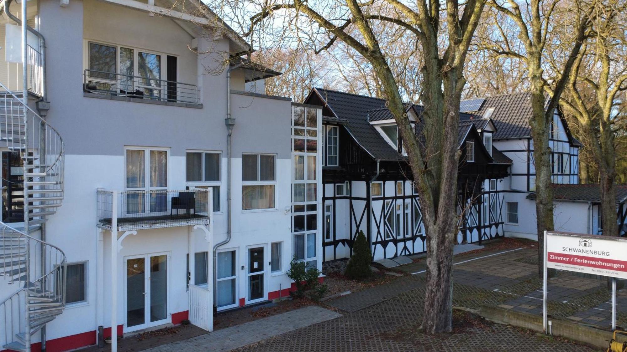 Schwanenburg Apartments Kolonie Rontgental Zewnętrze zdjęcie