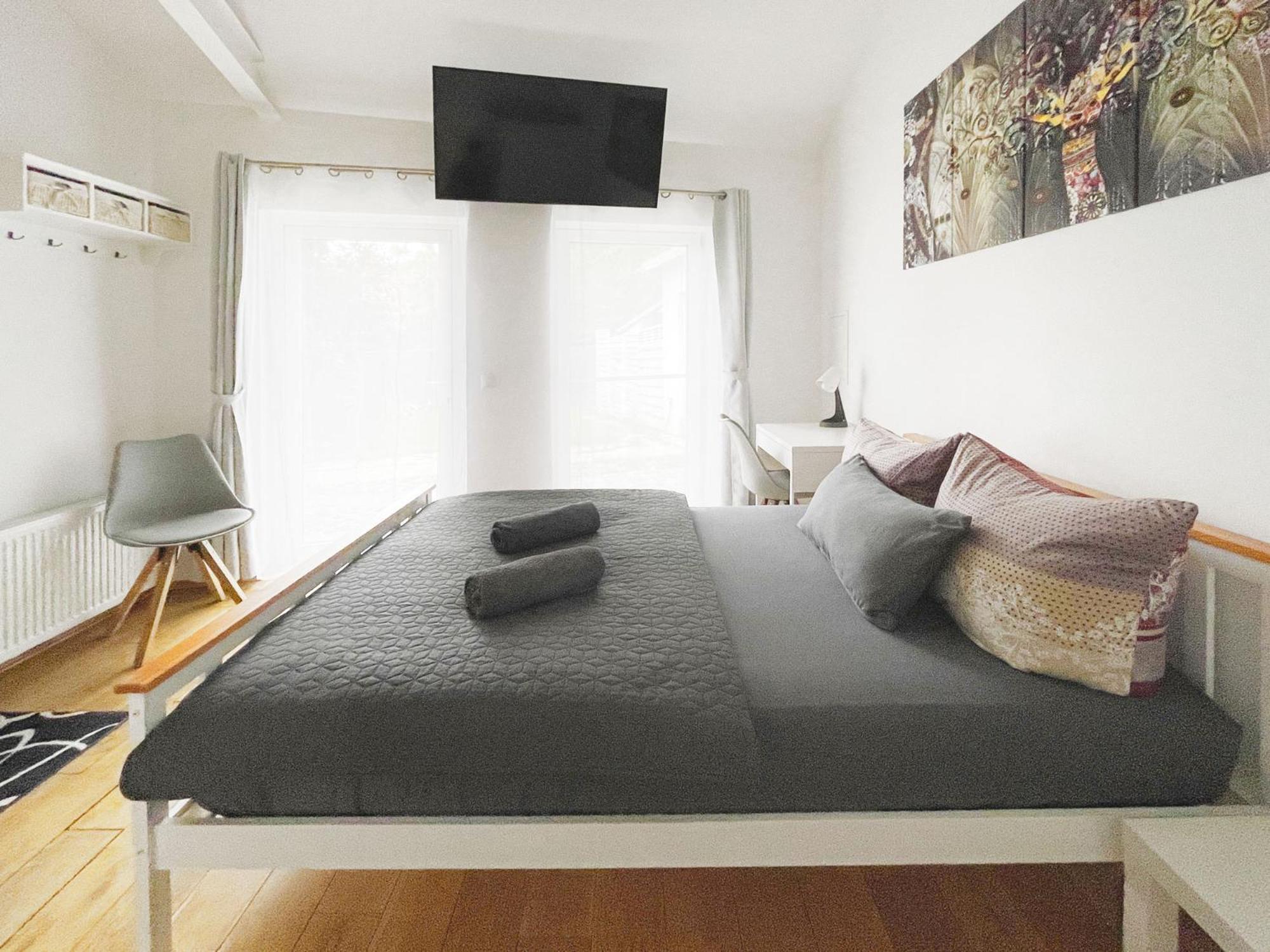Schwanenburg Apartments Kolonie Rontgental Zewnętrze zdjęcie