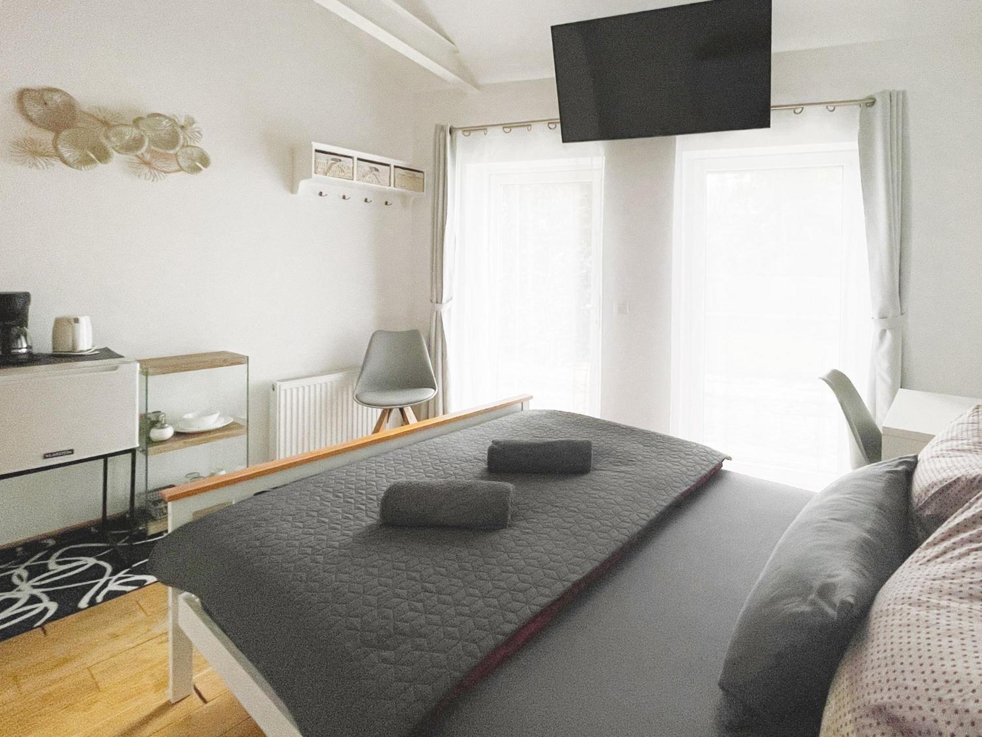 Schwanenburg Apartments Kolonie Rontgental Zewnętrze zdjęcie